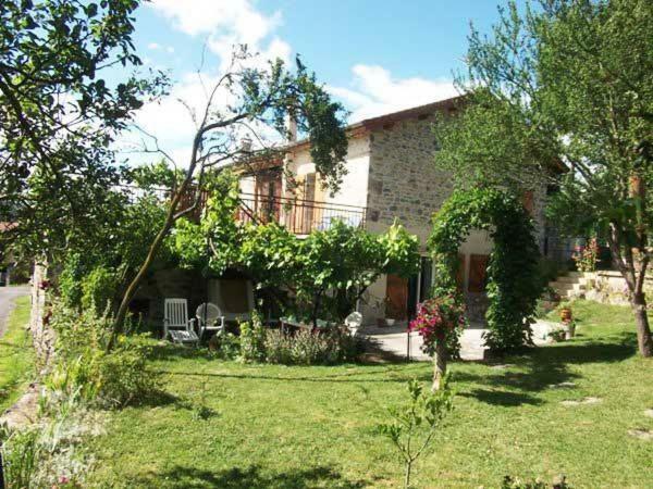 Bed and Breakfast Les Frenes Retournac Экстерьер фото